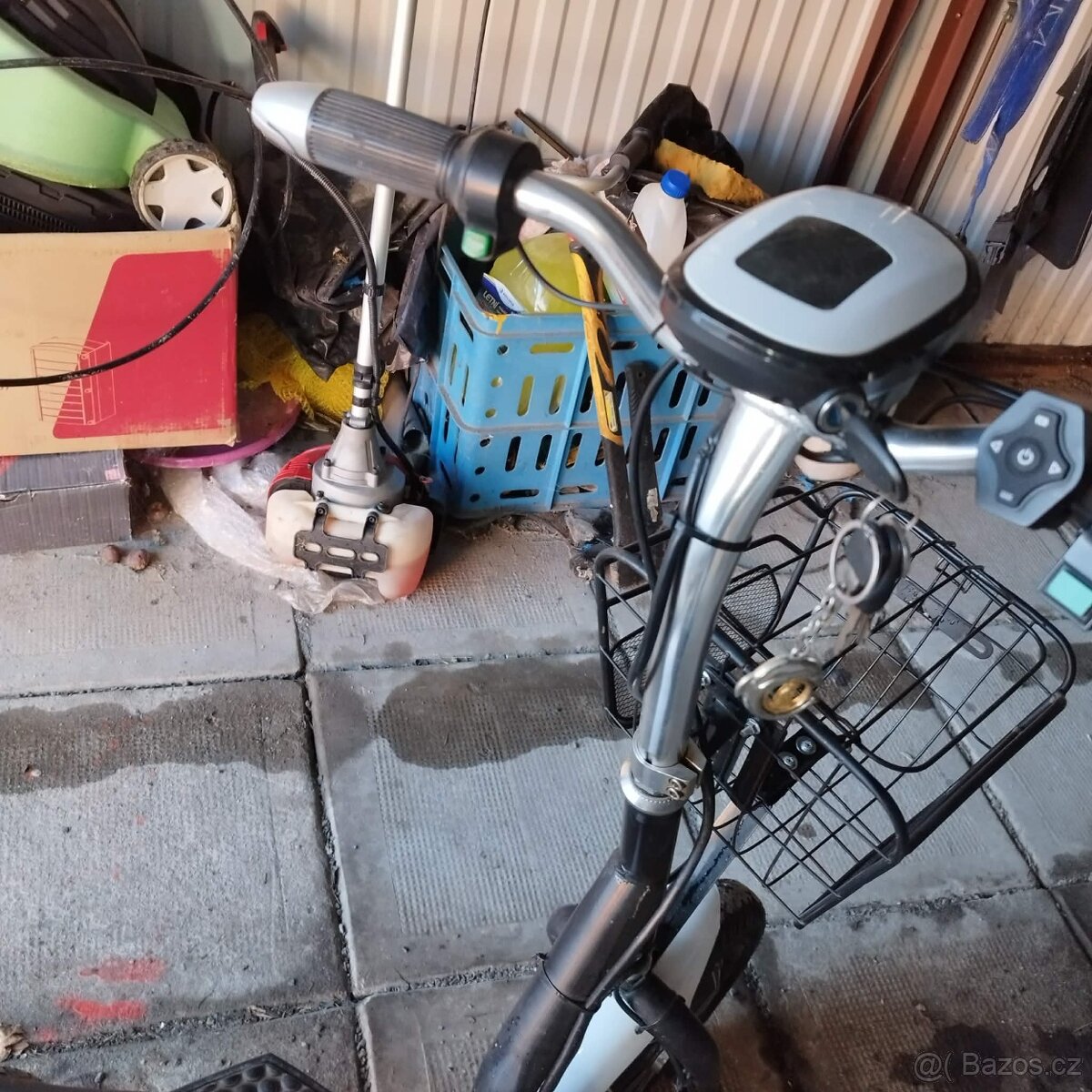 Elektrická tříkolka pro seniory - Volta (bílá) - 7