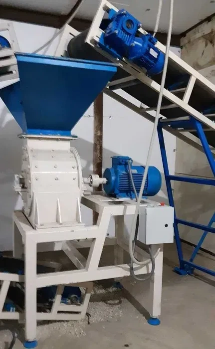 Kladivový drtič DM-1000 - 7