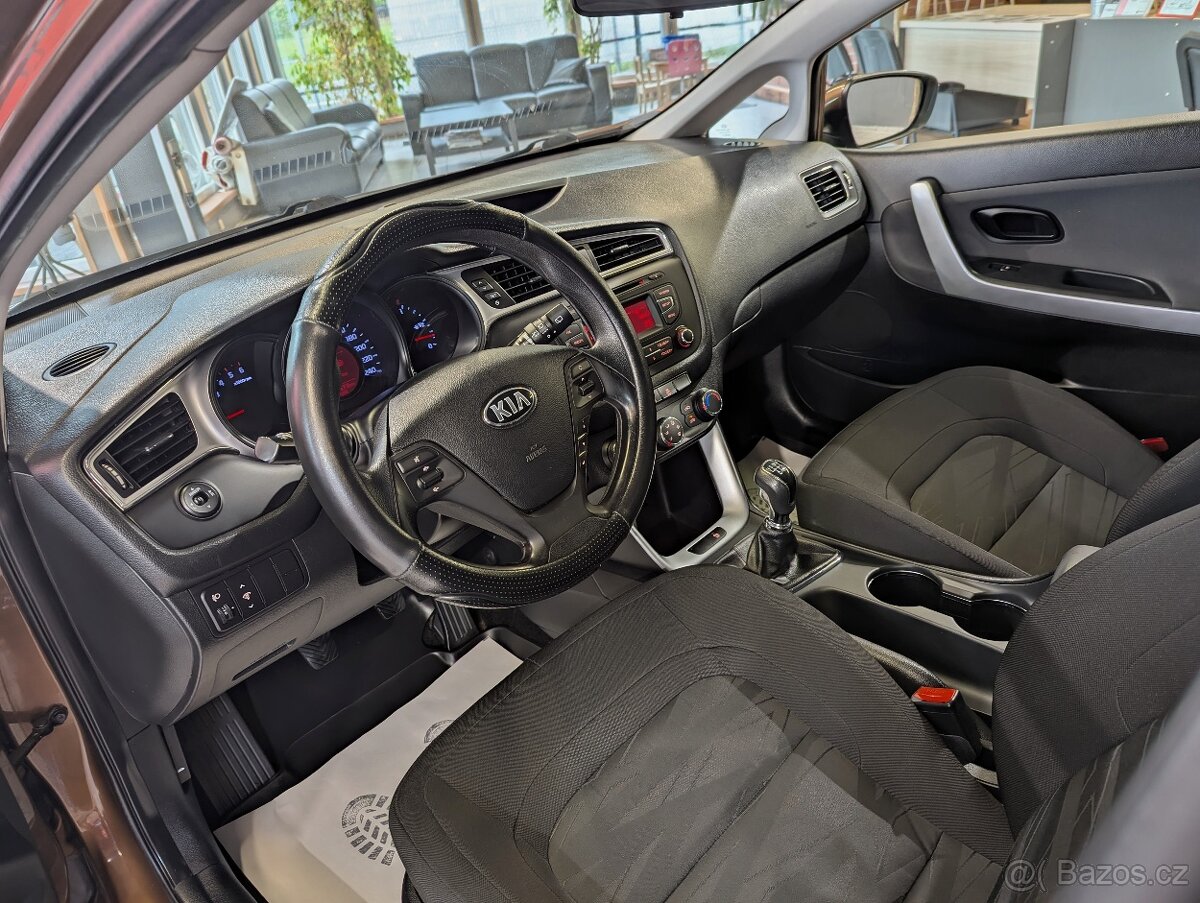 Kia Cee´d 1.4 CRDi 66kW COMFORT, PDC, ČR - 7