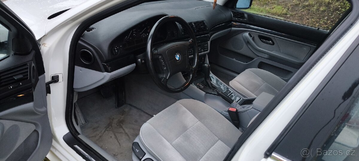 BMW E39 520i - 7