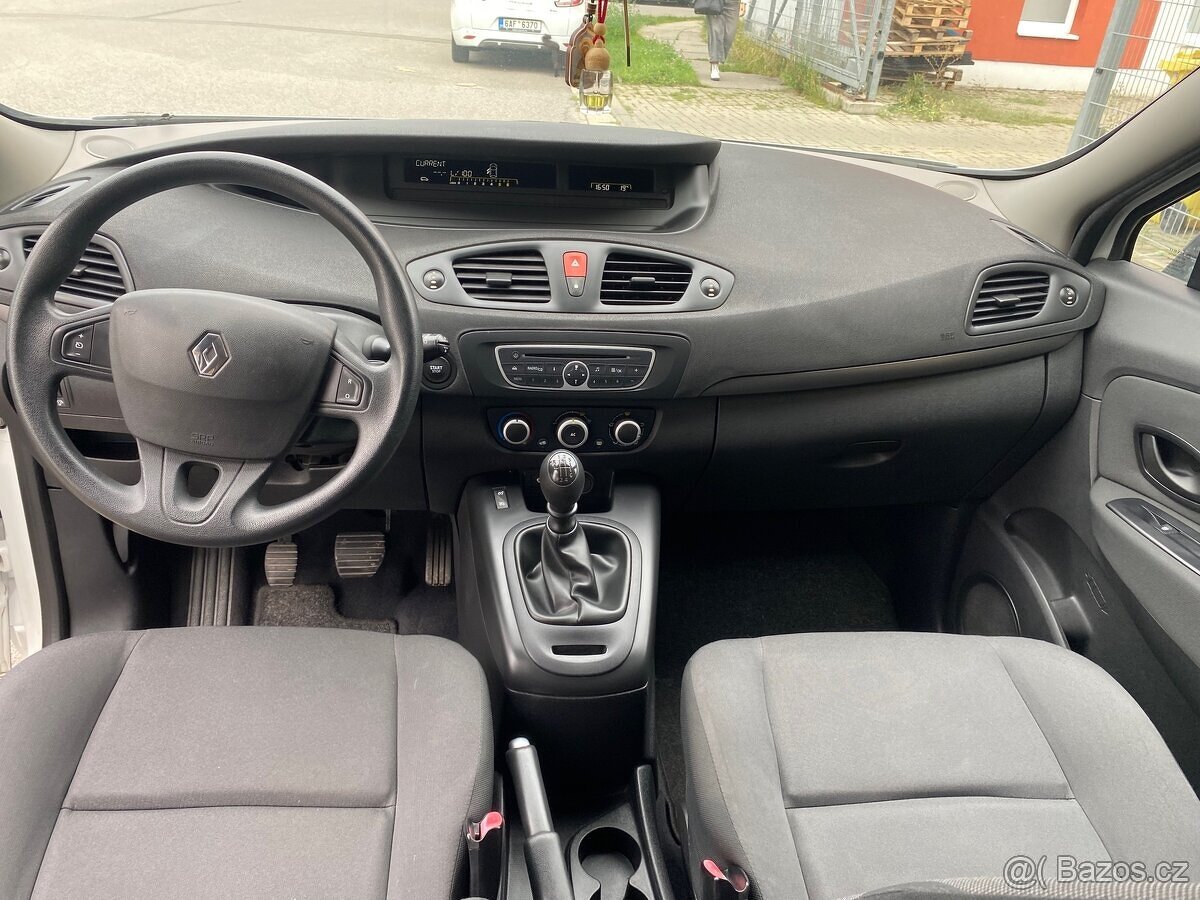 2010 Renault megane scenic - 7