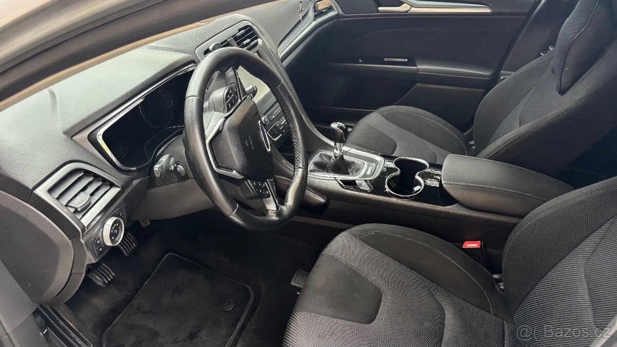 Prodám Ford Mondeo mk5 - 7