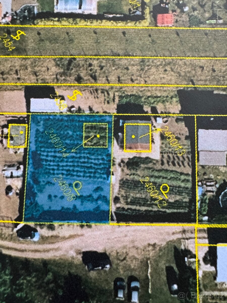 Prodej zahrady s novým zahradním domkem - 7