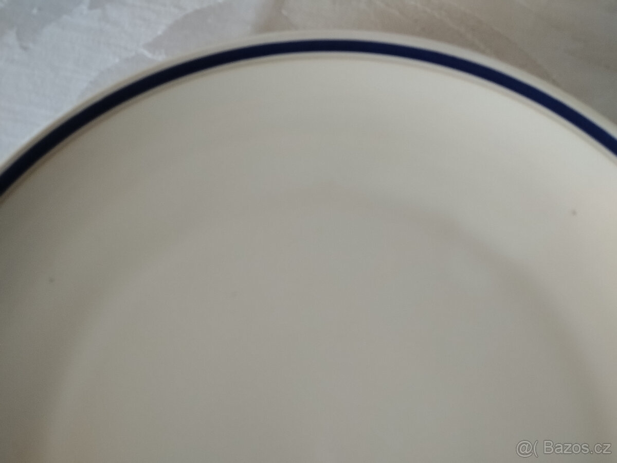 značený 6osobní set talířů a slánka - slonová kost, kobalt - 7