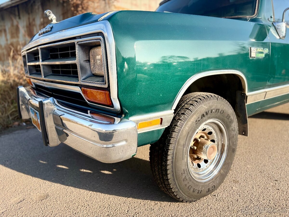 1989 Dodge W200 Power RAM | 5.9 V8 | 4x4 | Odpočet DPH - 7