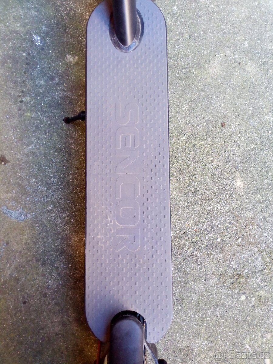 Elektrokoloběžka Sencor Electro Scooter E9MAX - 7