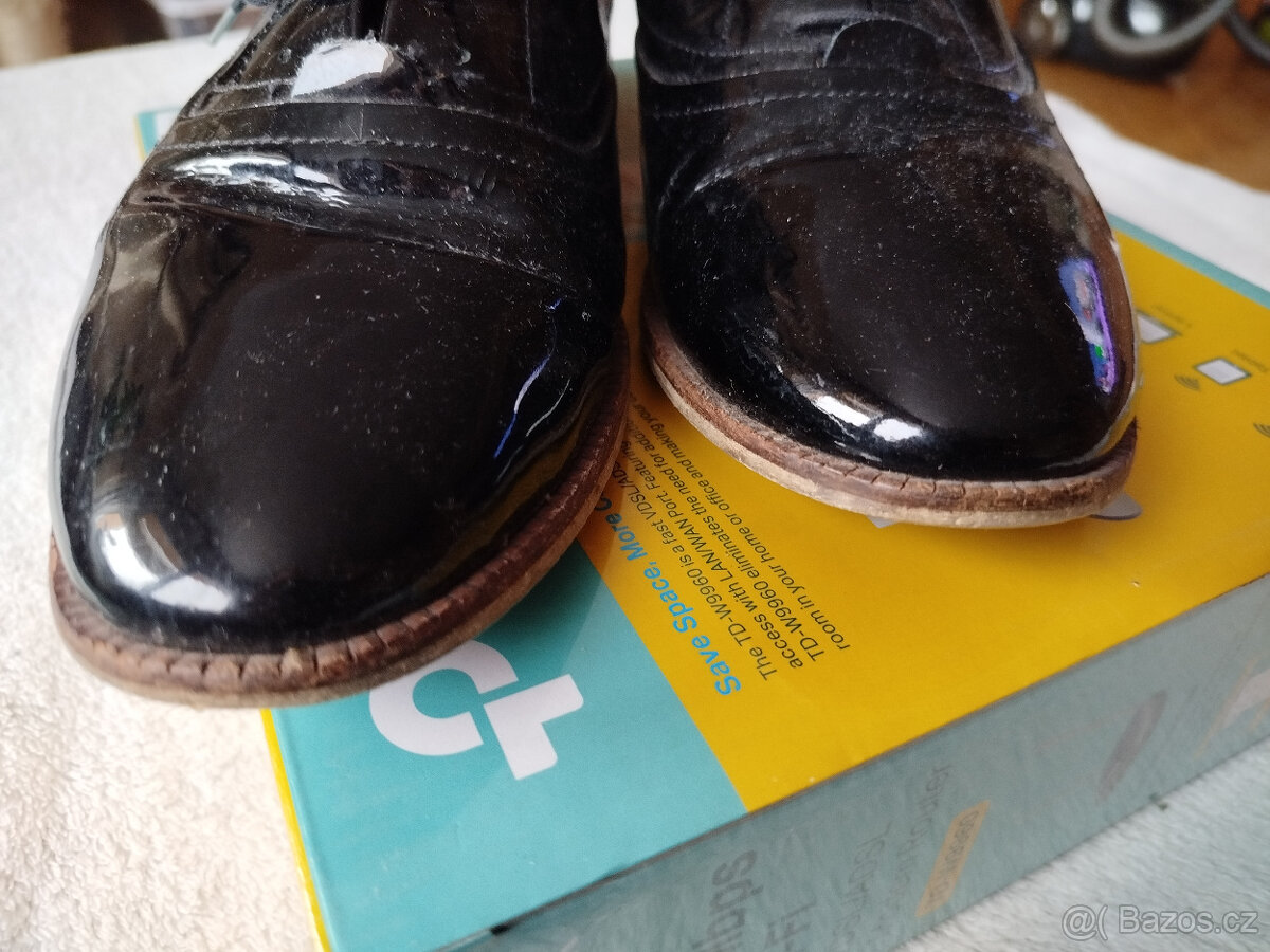 Dámské lakované polobotky vel.41 - 7