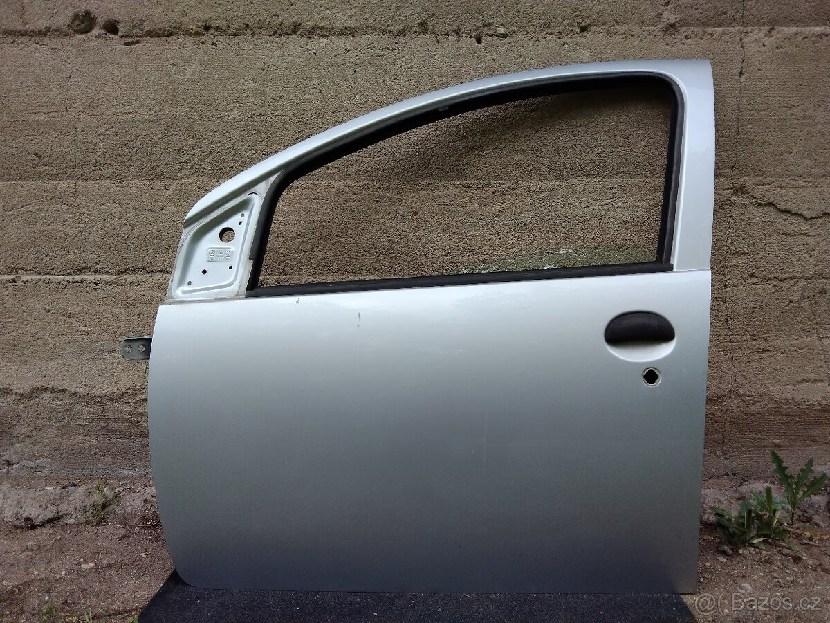 Peugeot 107 - náhradní díly - 7