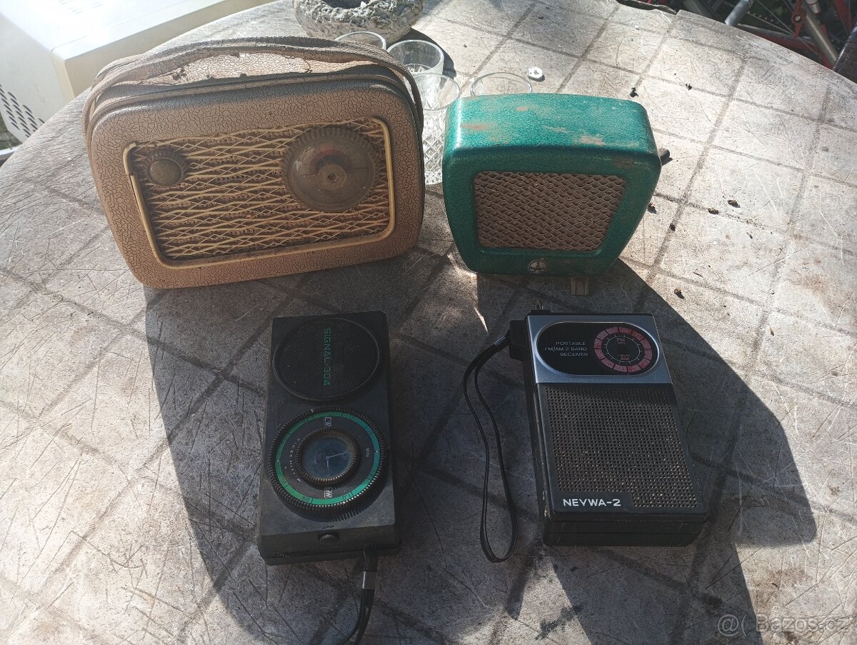 Různá radia carina 2011B,vef,atd. - 7