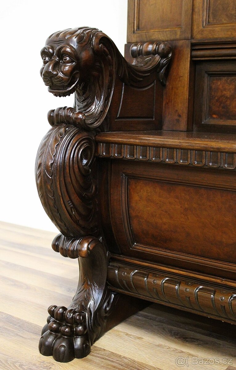 Starožitná neorenesanční knihovna s lavící - tlapy - 7