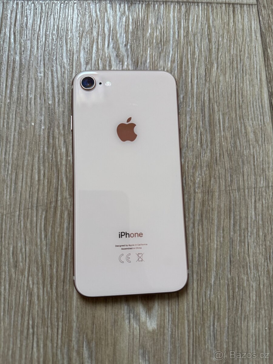 Apple iPhone 8 64GB Zlatý - 7