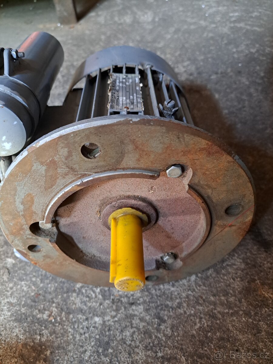 ELEKTROMOTORY 3fáz/400V + převodovka - 7