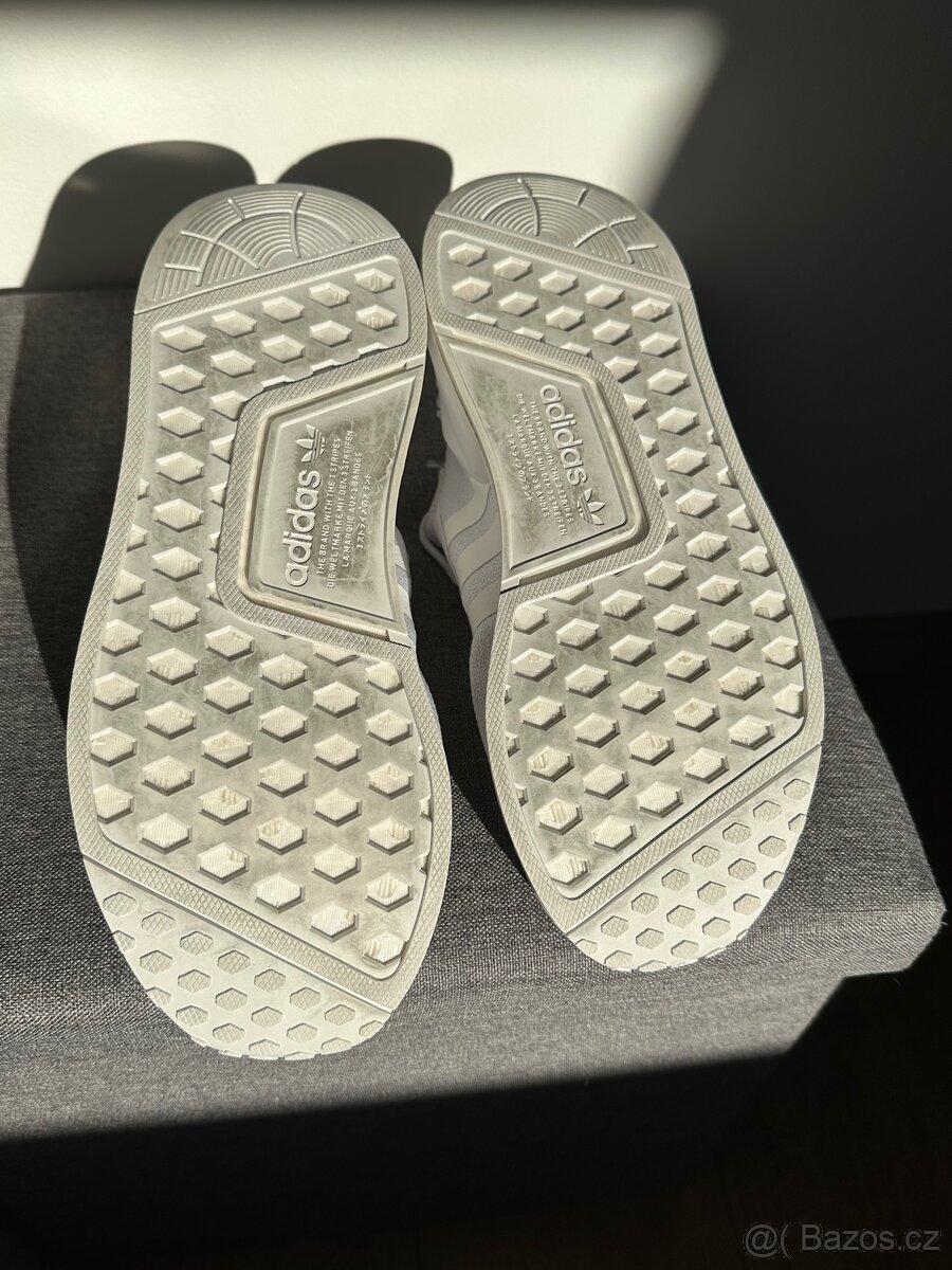 Adidas NMD R1 – bílé, EU 42⅔ (US 9) - 7