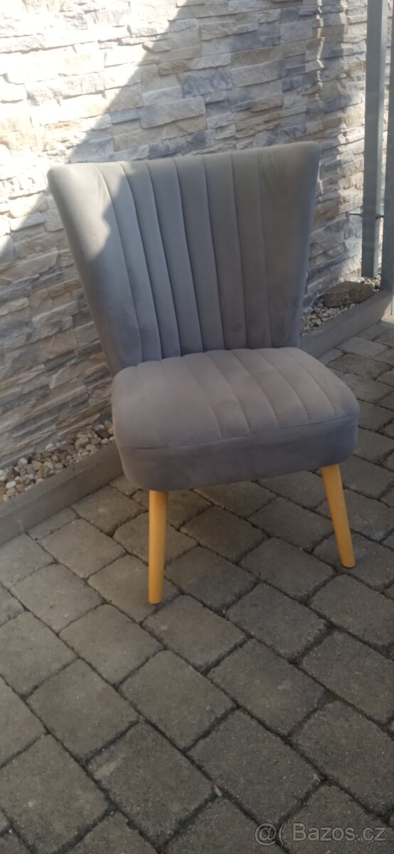 Křeslo šedé barvy - 7