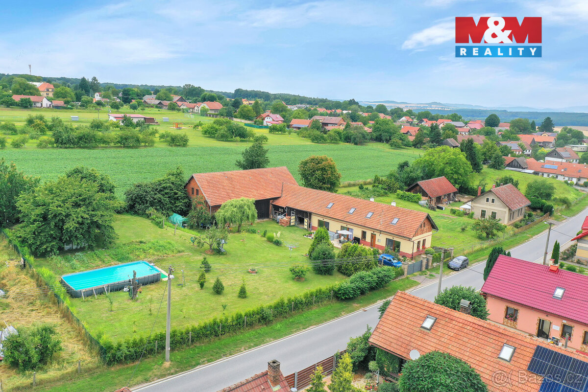 Prodej pozemku k bydlení v Češově - 7