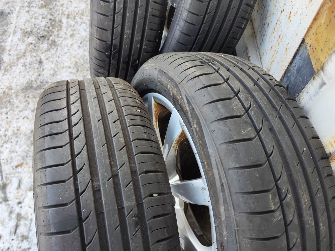 17"letní alu sada Dijon 5x112 origo Golf 7 GTI Octavia 3 RS - 7