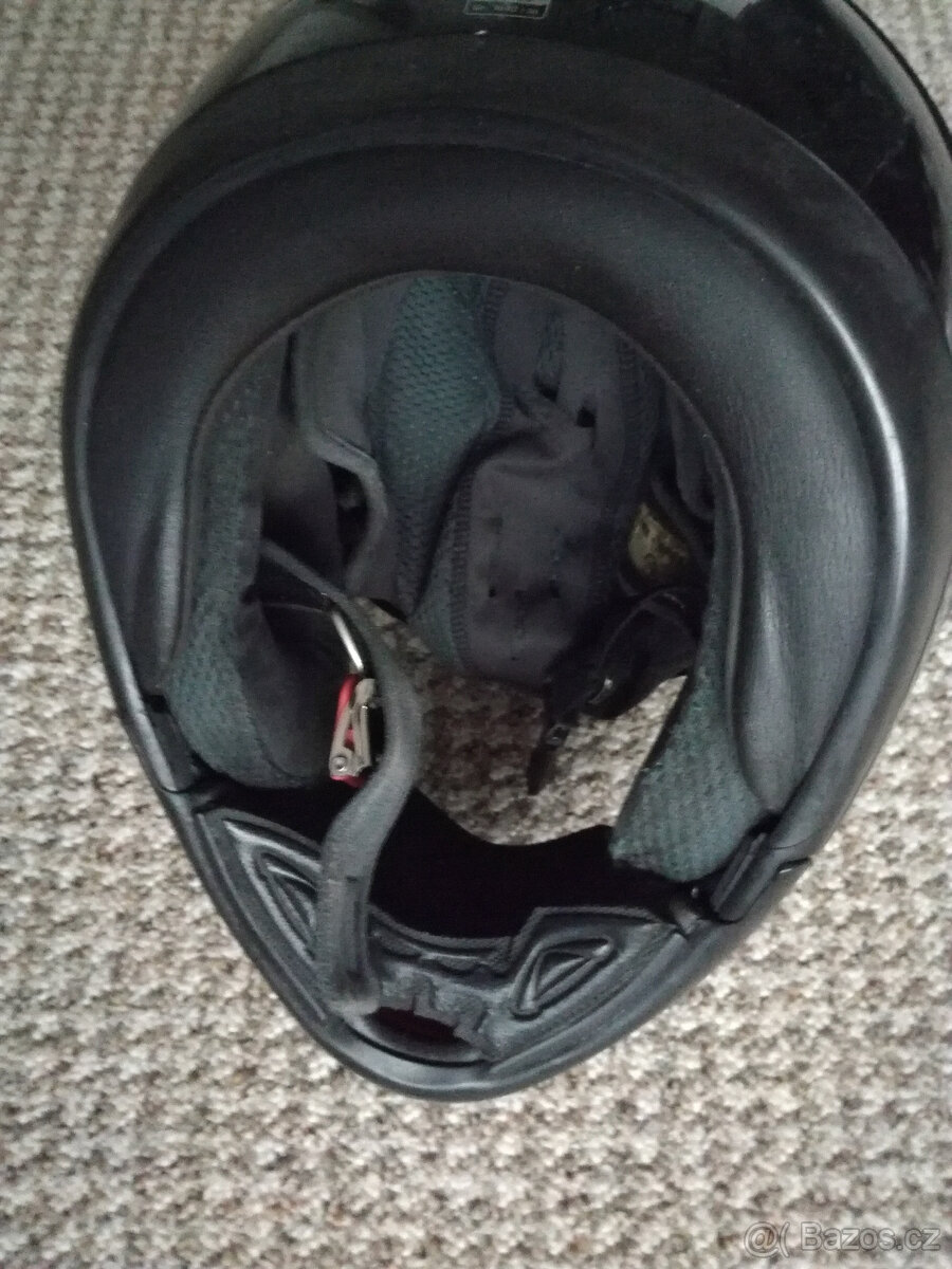 Motorkářské helmy - 7