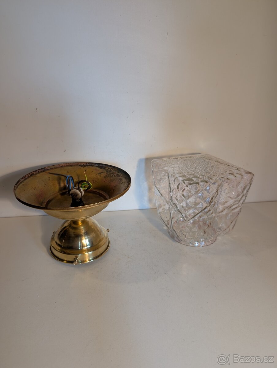 mosazná stará stropnice, lustr, pěkné hranaté stínidlo - 7