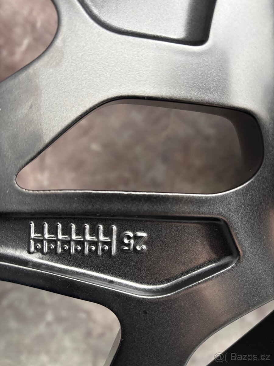 Originál zimní sada Mazda CX-60 235/50R20 104W - 7