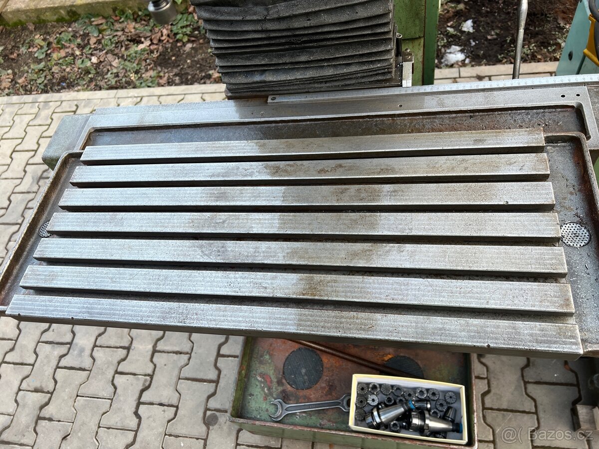 Frezka TOS FN 32 - 7