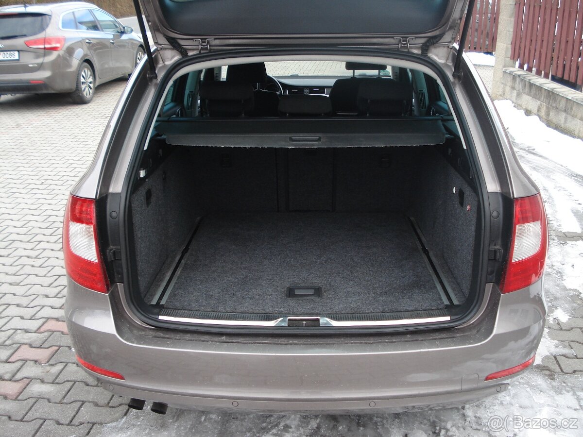 Škoda Superb Kombi 1.4 TSI,1.MAJITEL,NOVÁ STK - 7