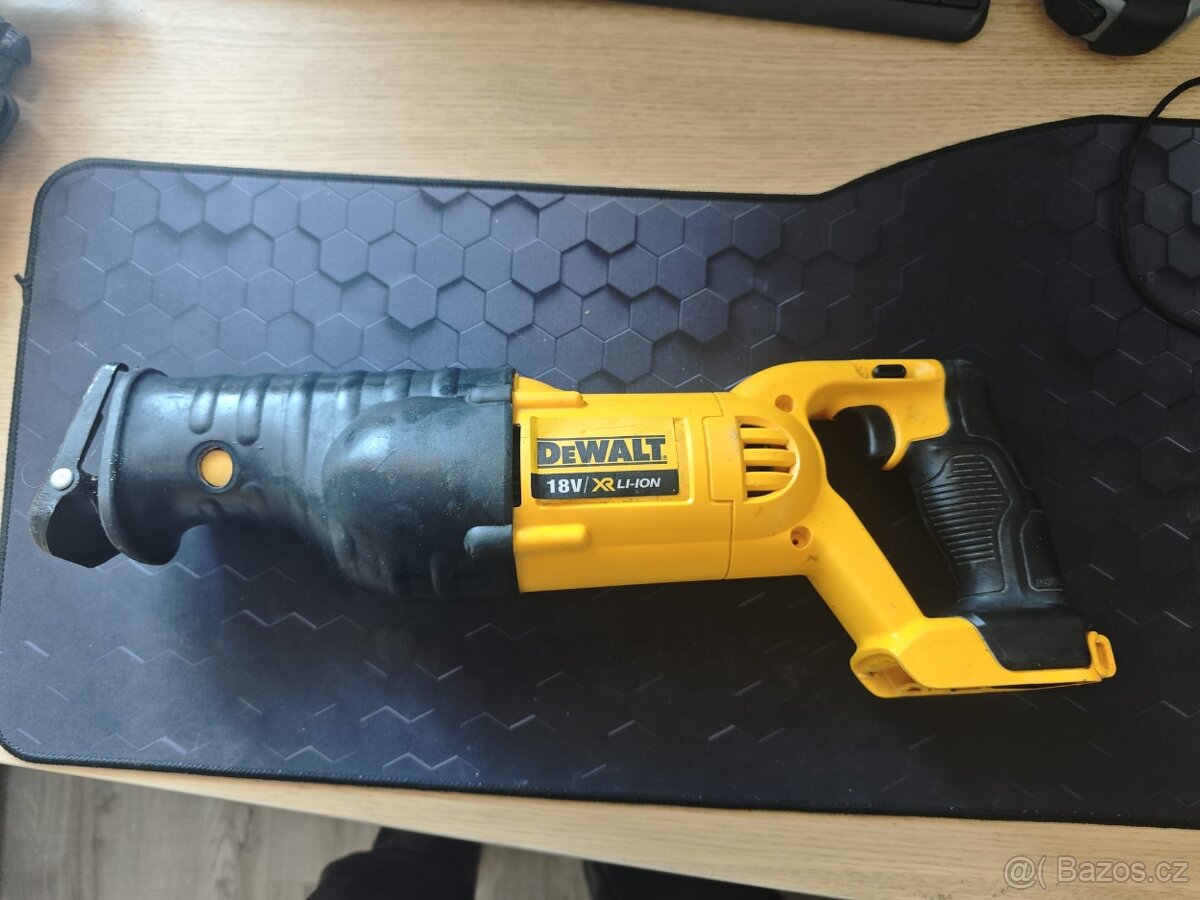 Prodám DeWALT vše OK - 7