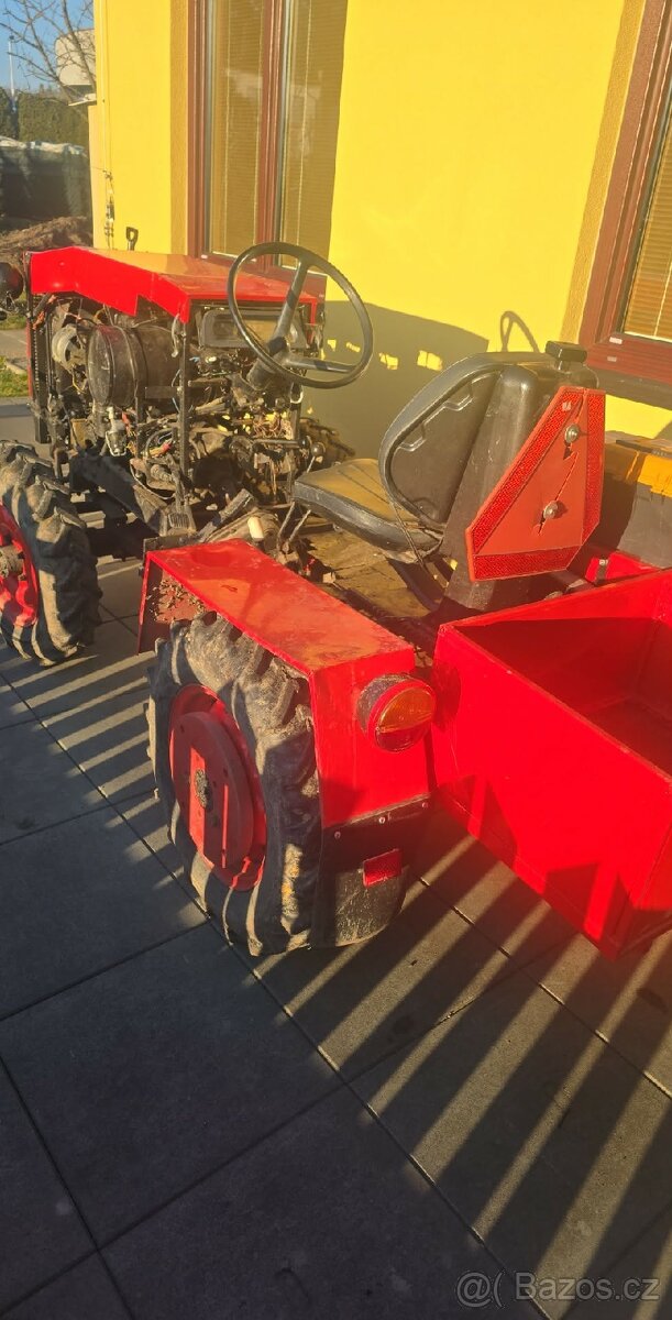 Traktůrek motor octávia 1500ccm 4x4 - 7