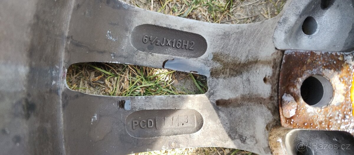 Alu kola 5x114,3 R16 - 7