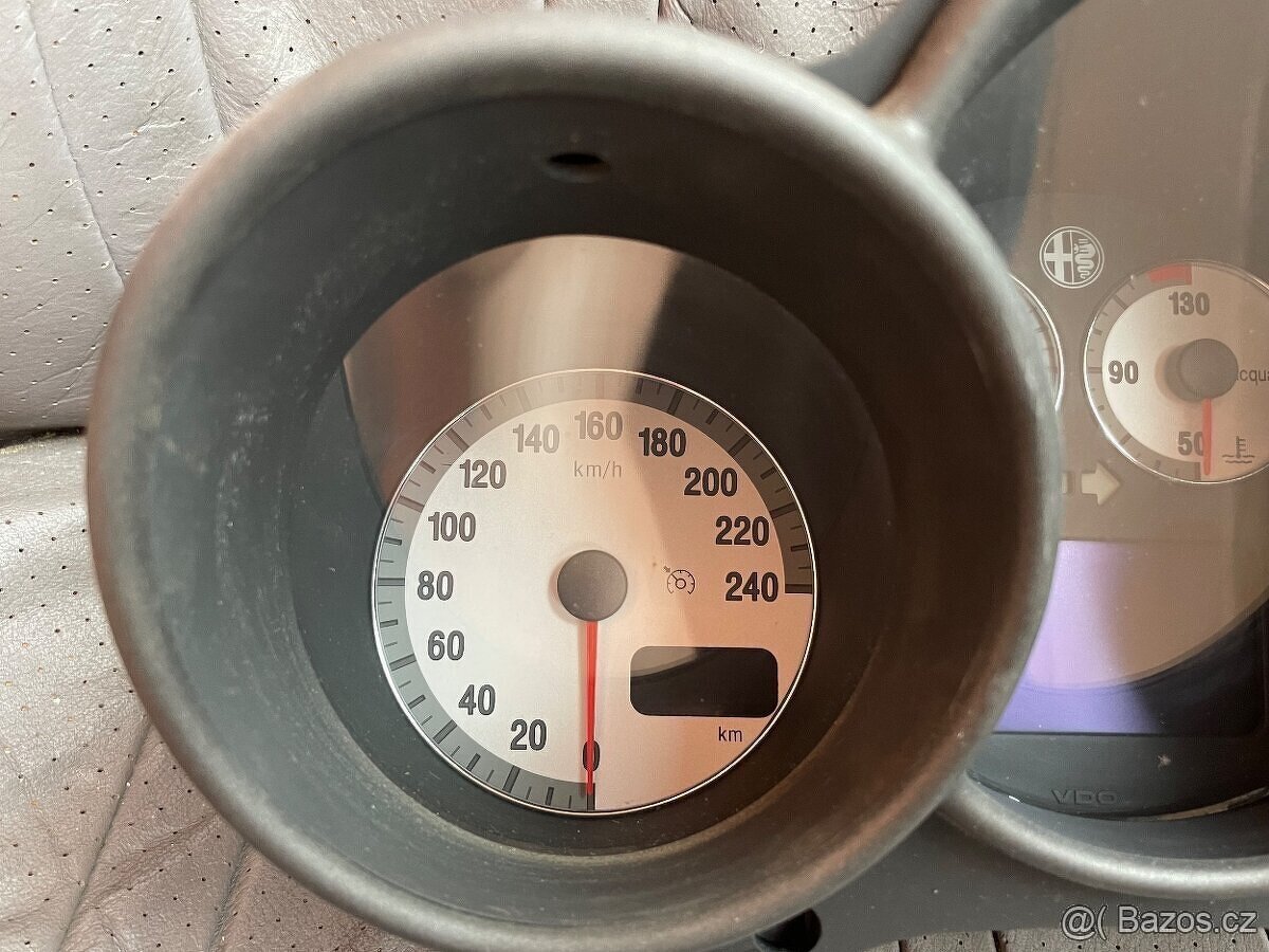 Zbytky Alfa Romeo - 7