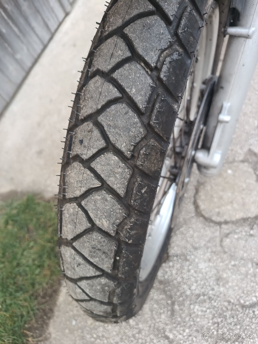 Aprilia Pegaso Trail - 7