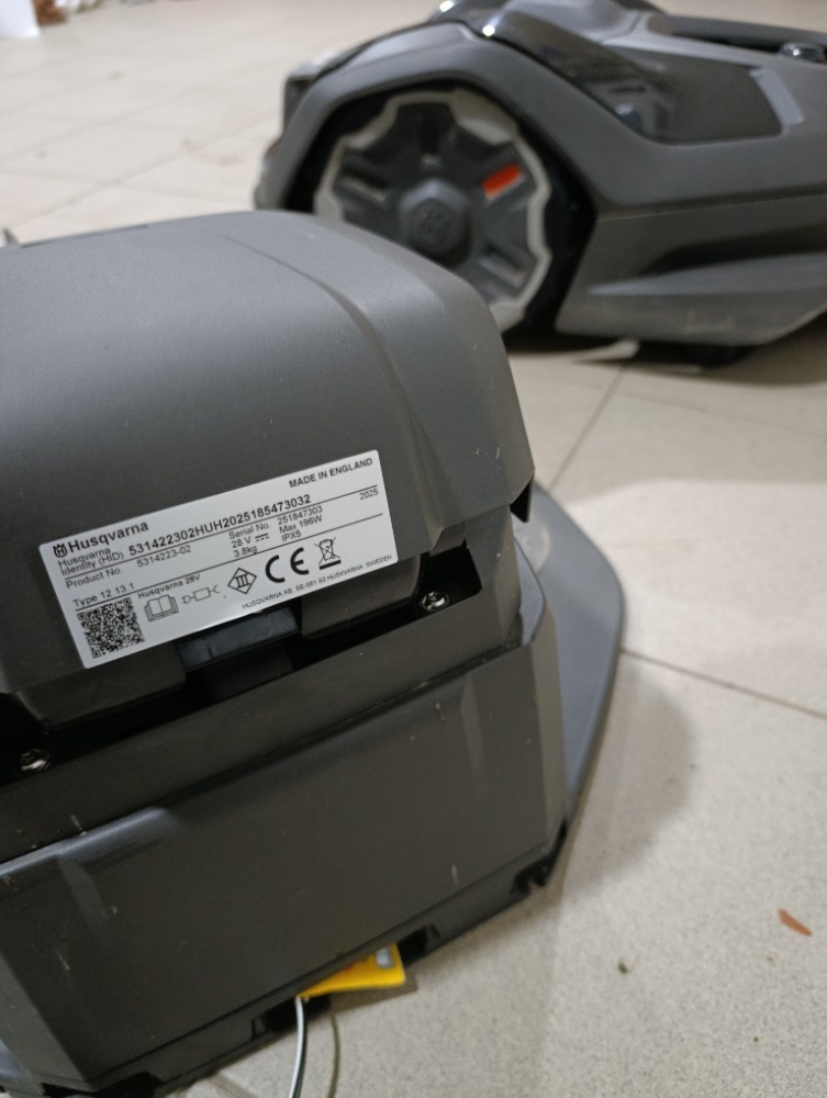 Robotická sekačká Husqvarna Automover 405XE NERA, v záruce - 7