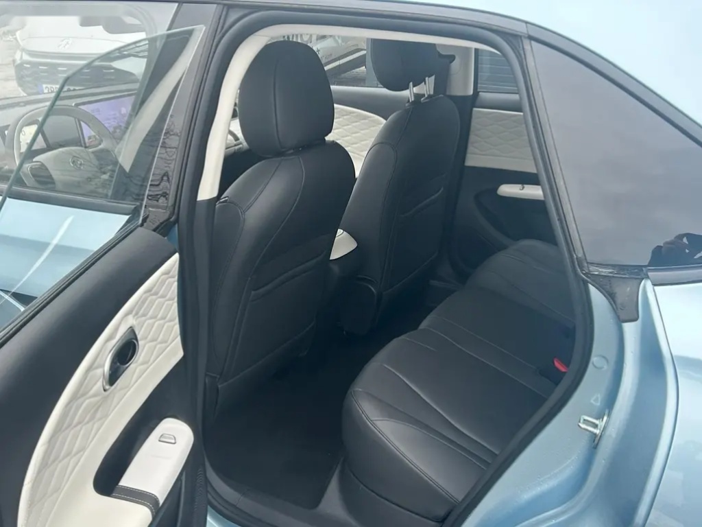 Dongfeng, BOX E1 - 7