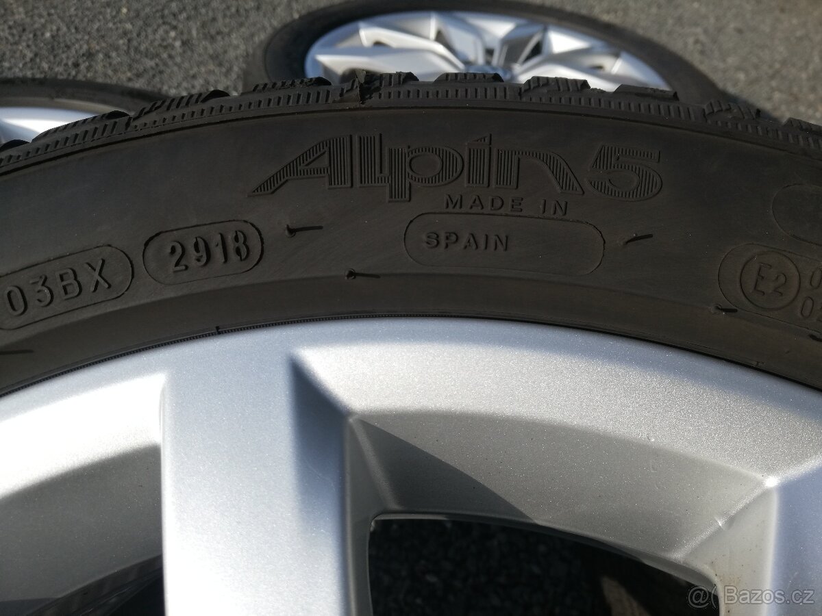 alu VW Golf 7 zimní pneu 205/50/17 Michelin - 7