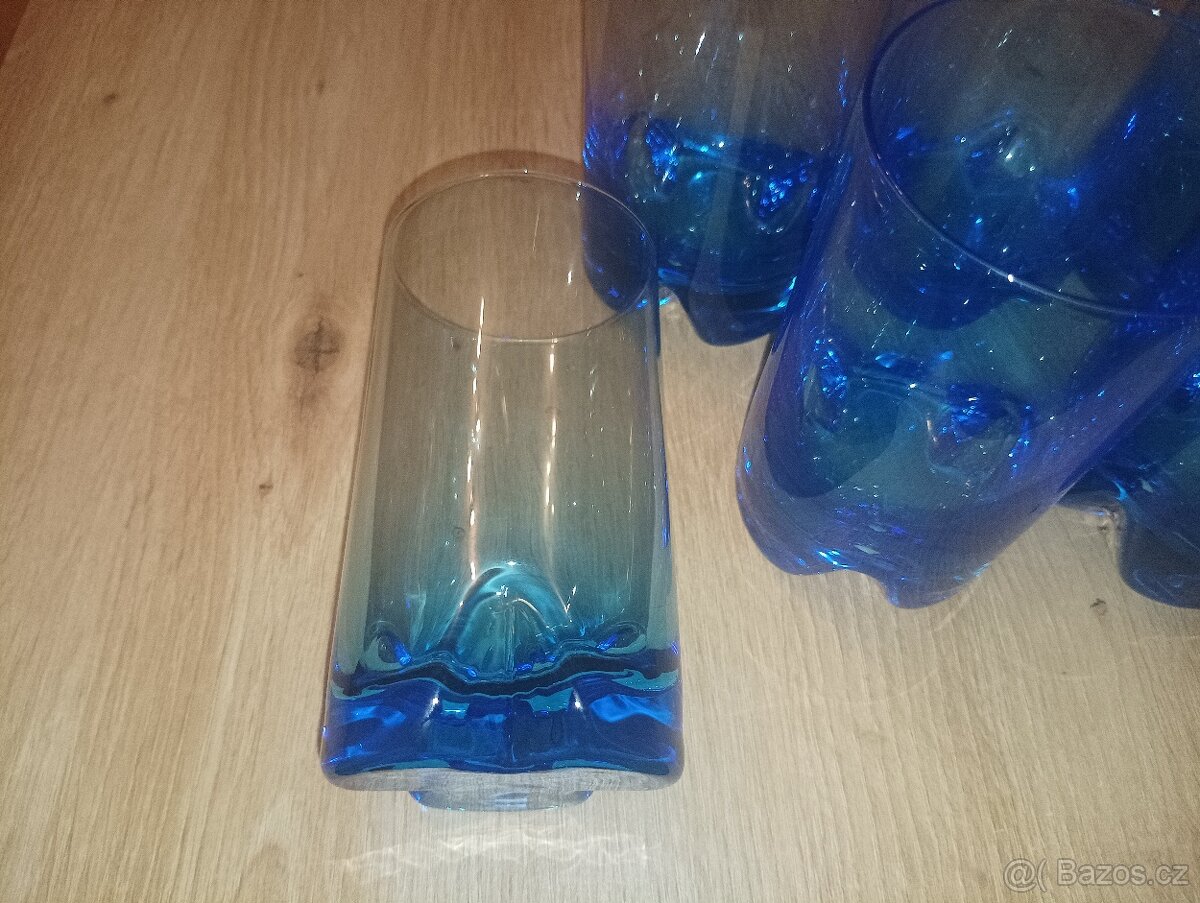 Modré skleničky a vázička - 7