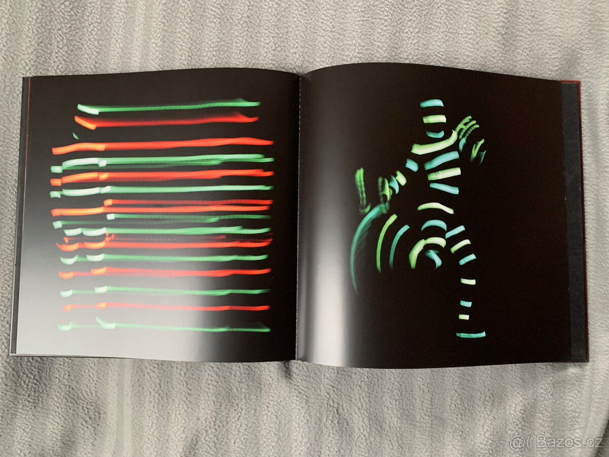 The Chemical Brothers - Don't Think (Large Casebound Book E - 7