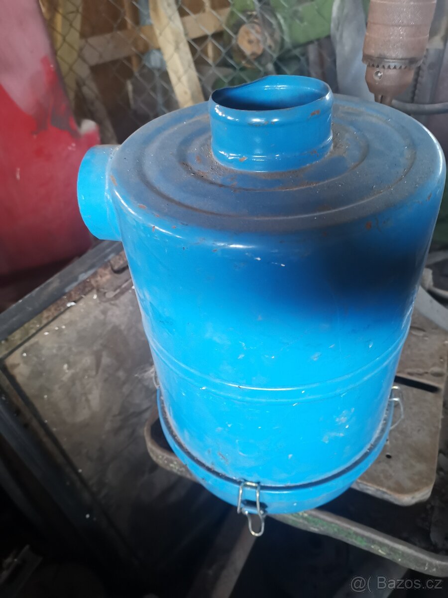 Blatníky Tatra 148 - 7