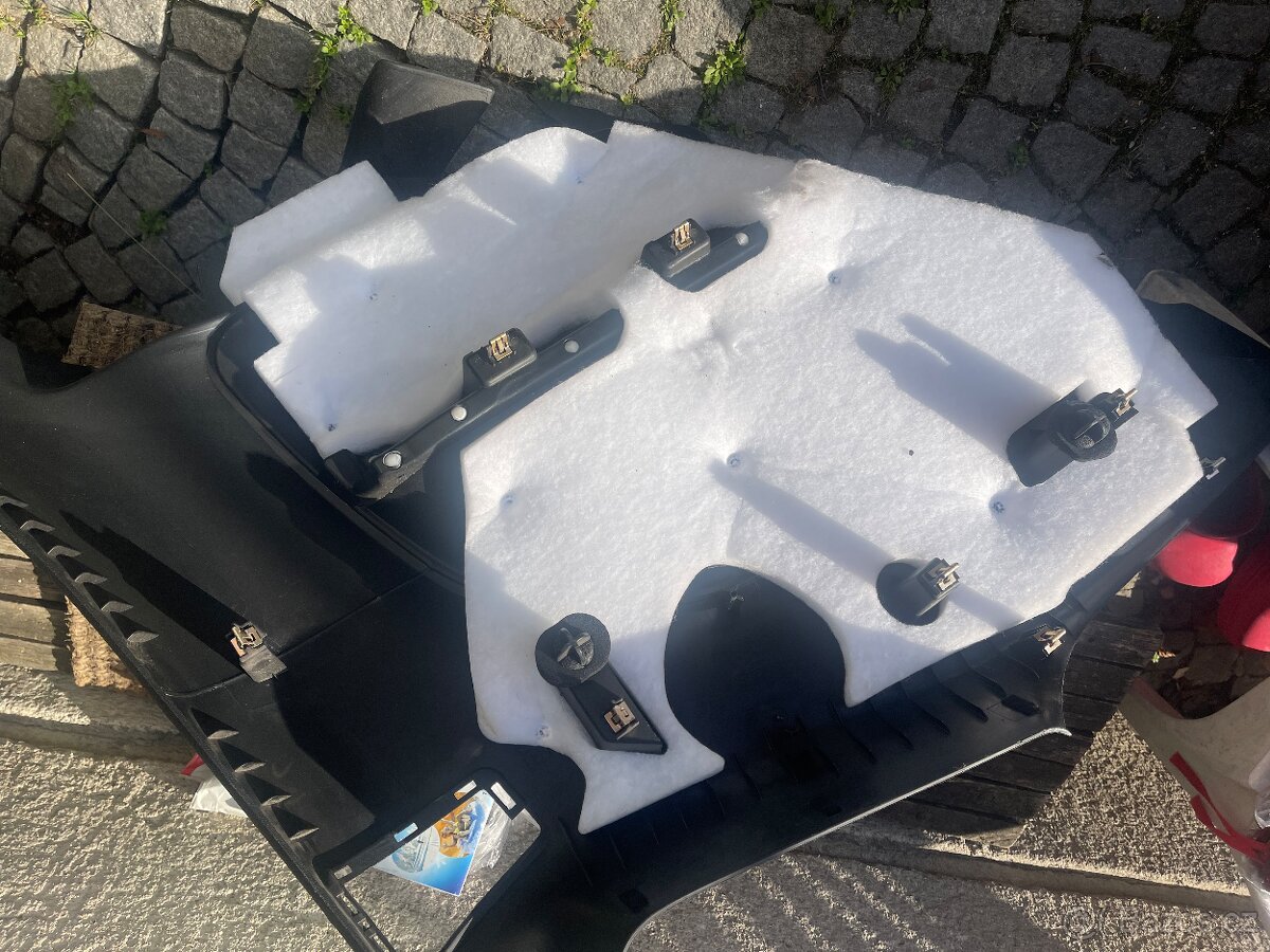 Dodge challenger - 7