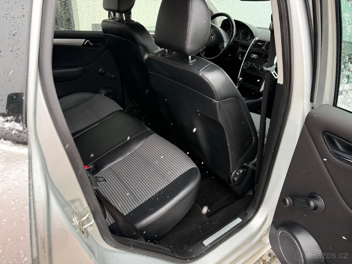 Mercedes Benz A170 1,7i - 7