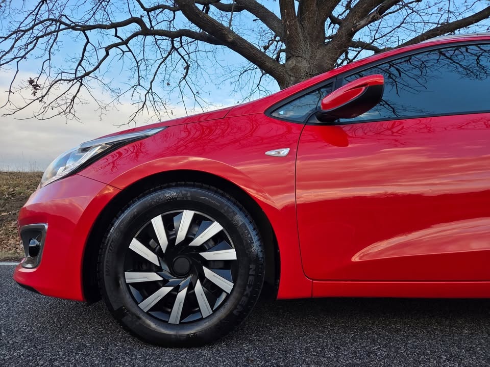 KIA CEED COMBI - KUP ČR - NAFTA - UDRŽOVANÝ - 2016 - 7