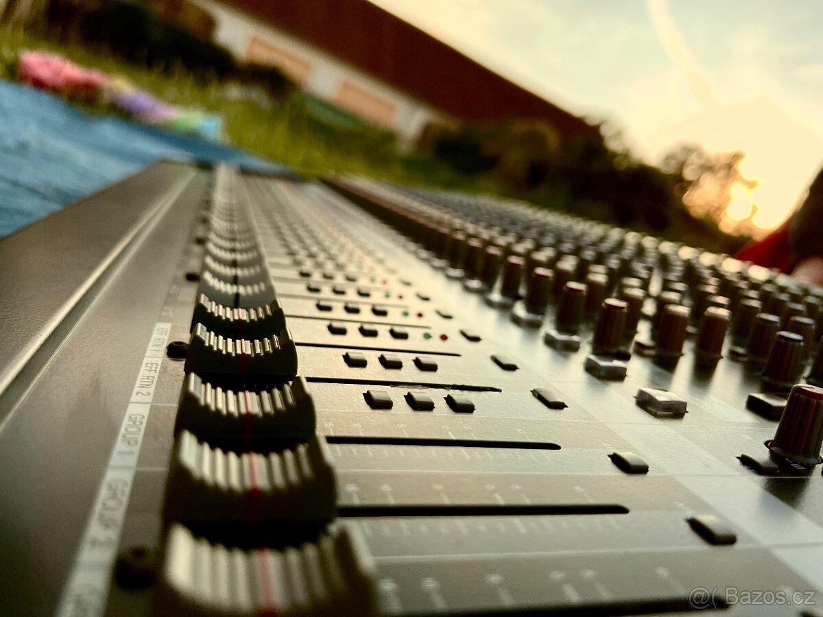 Velký mixpult Yamaha MG32/14FX - 7