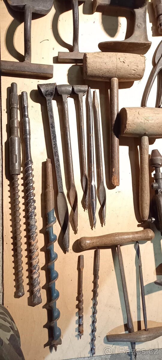 Klempířské , Truhlářské nářadí. - 7