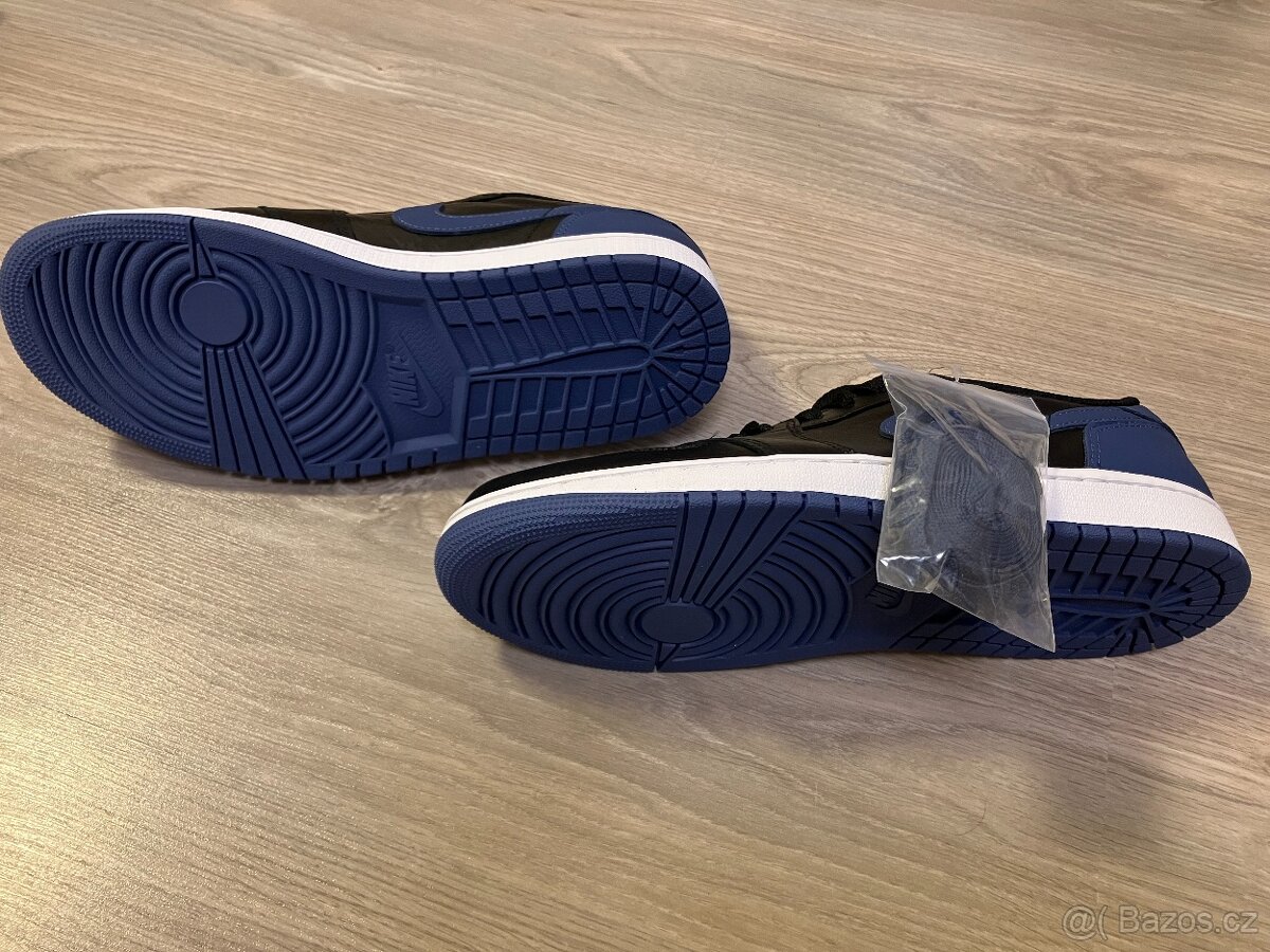 Nike Air Jordan 1 Low OG - 7