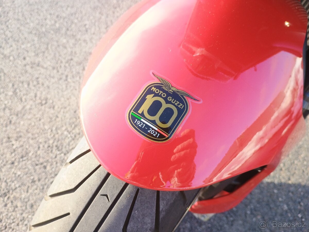 Moto Guzzi V100 Mandello - 7