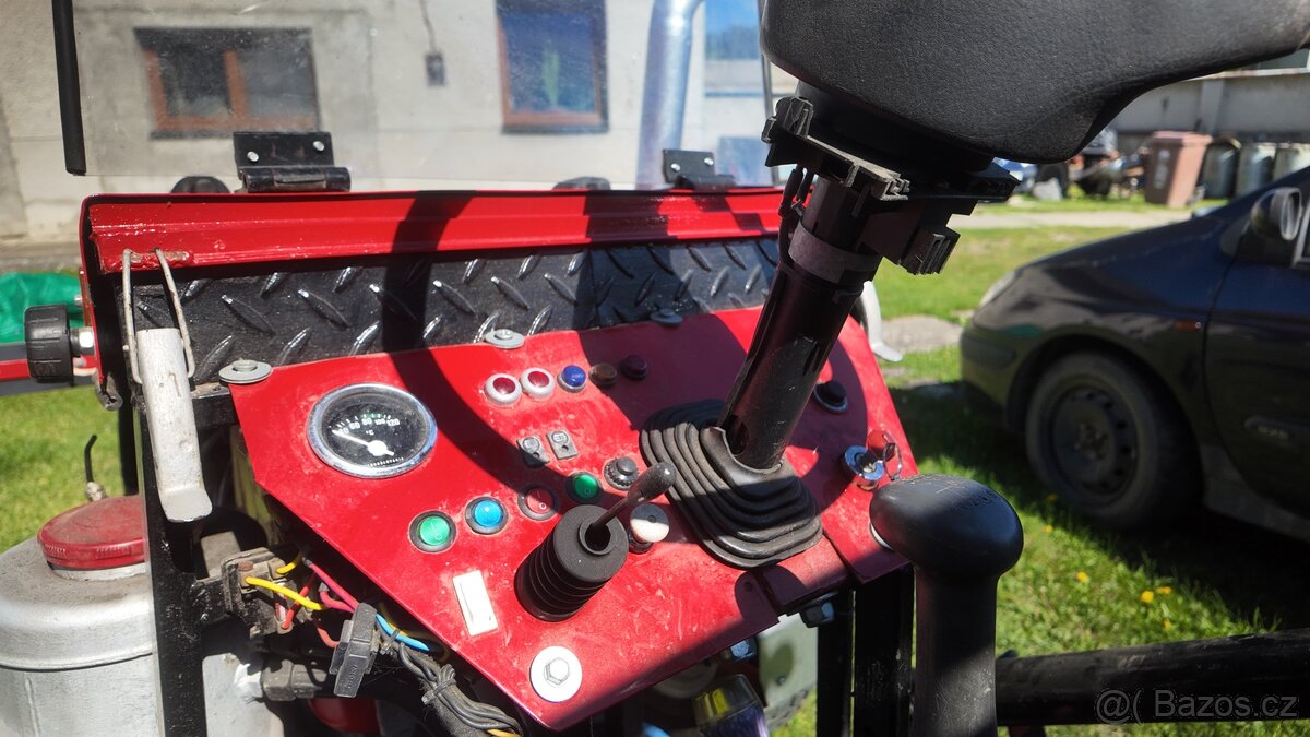 Traktůrek domací výroby - 7