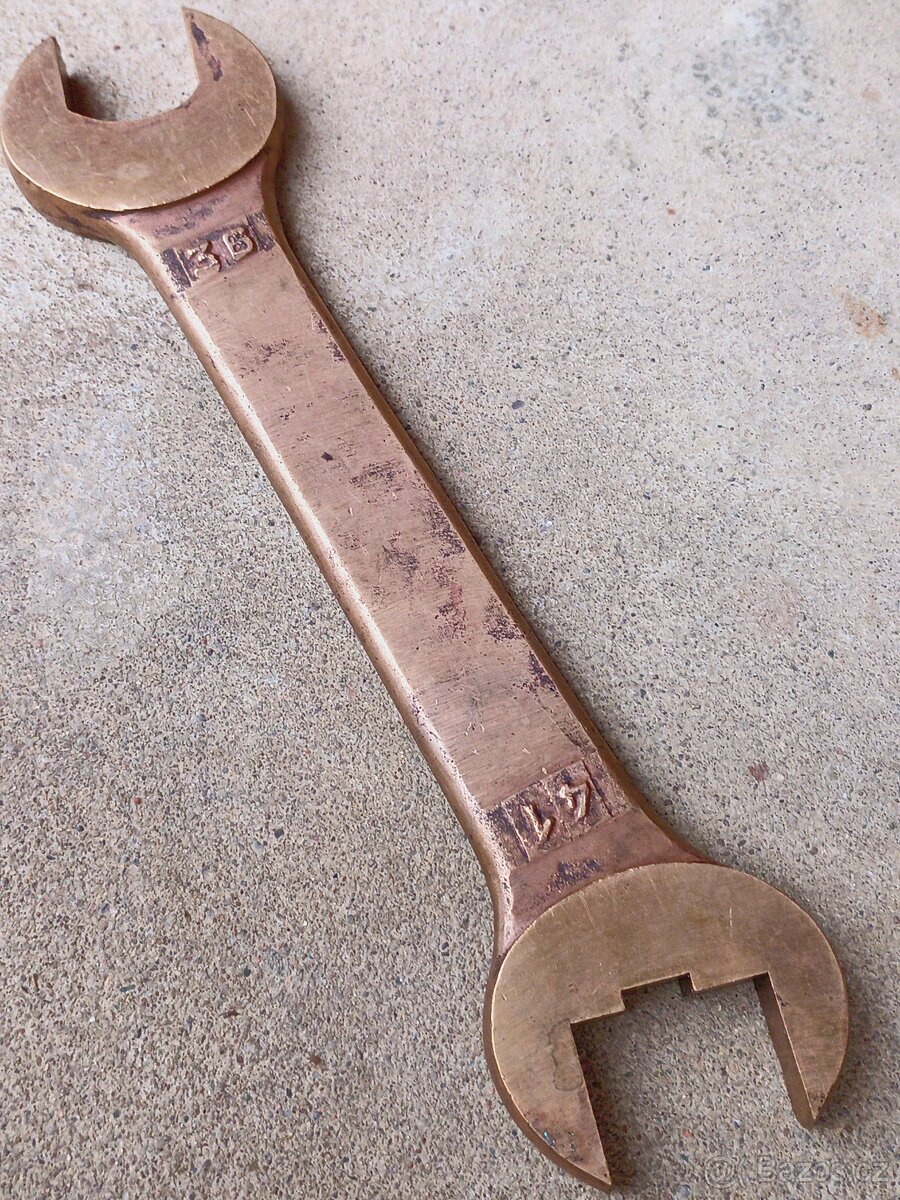 Plochý klíč 36 x 41 bronz - 7