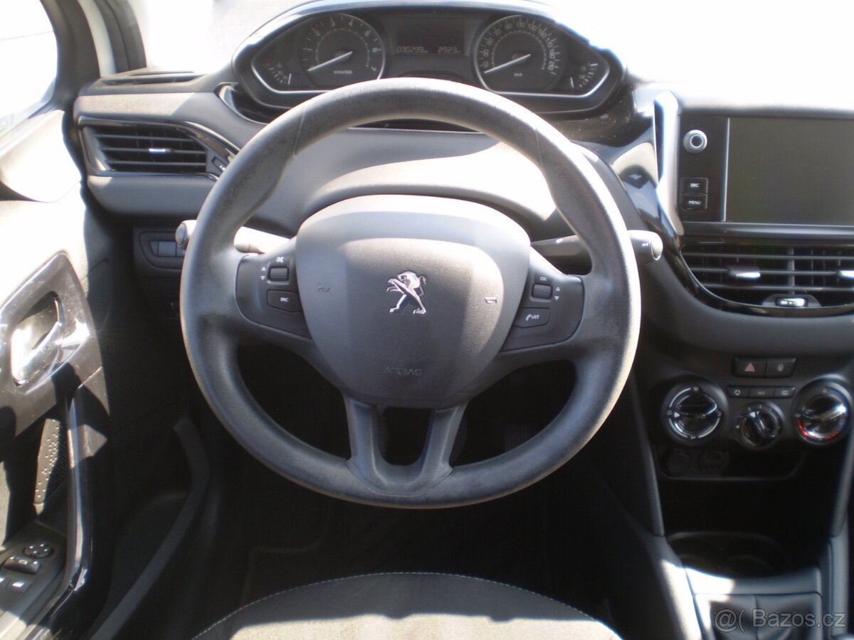 Peugeot 208 1,2 PureTech,klima - 7
