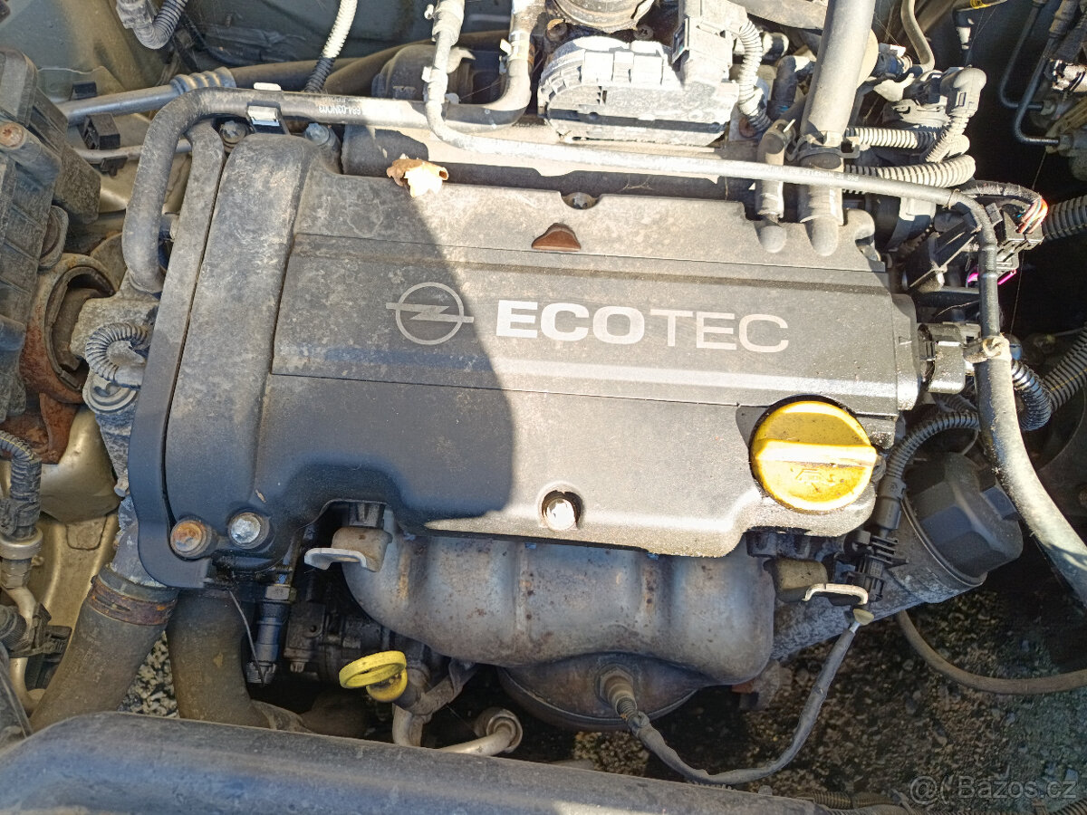 Opel Corsa D 1.2i - 7