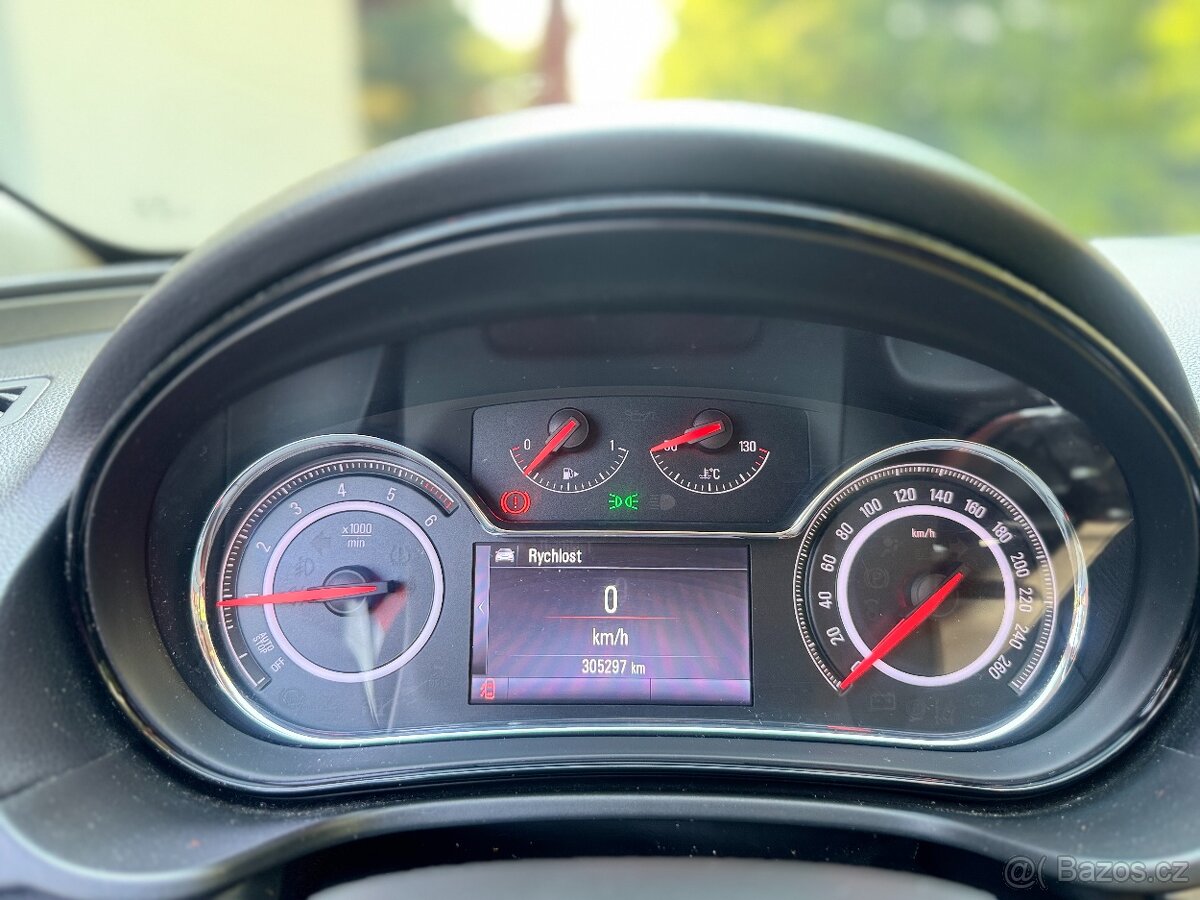 Opel Insignia SPORTS TOURER SW - 7