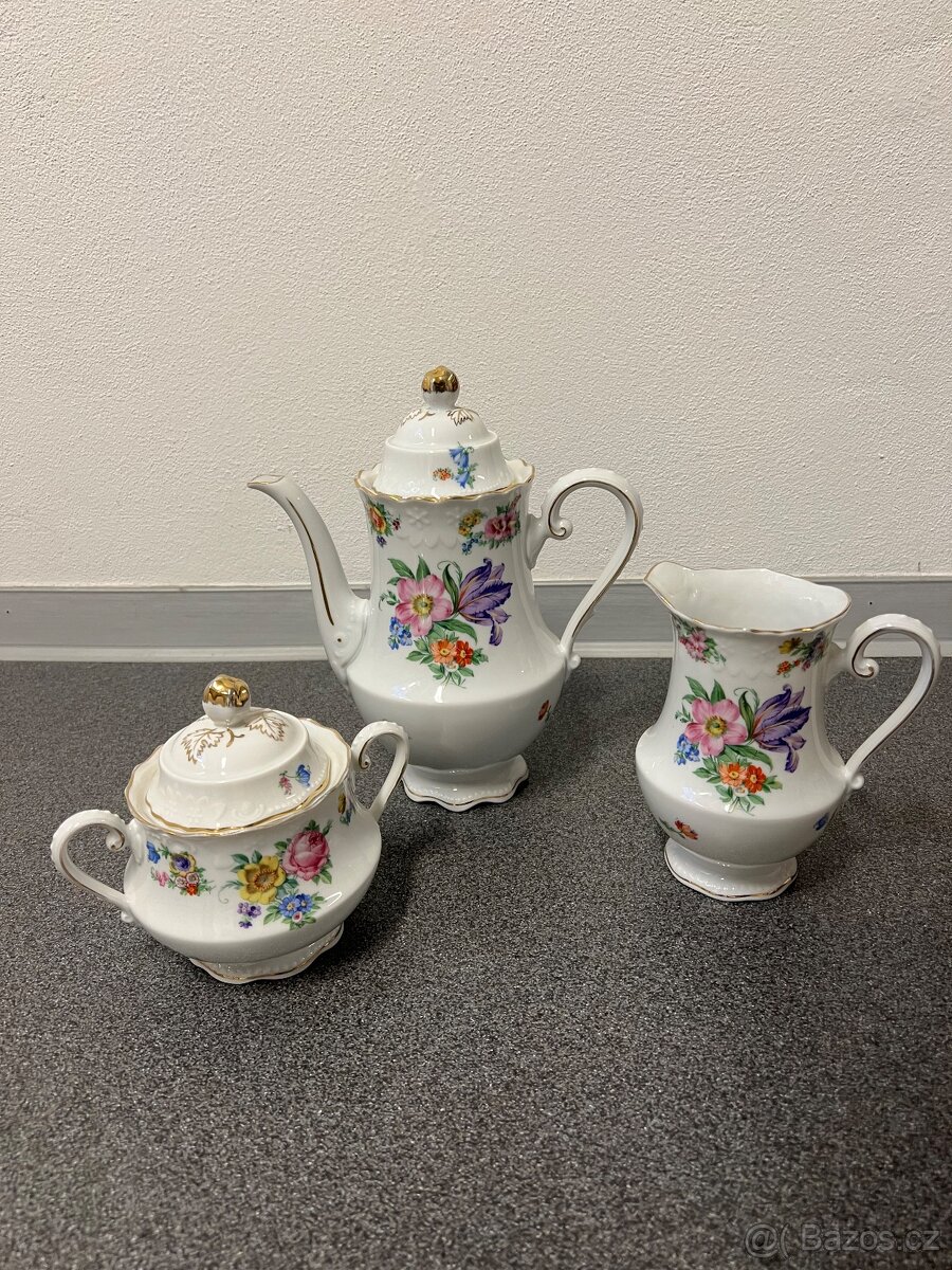 Mix porcelánu/různé období užitkový/kávové/čajové soupravy - 7