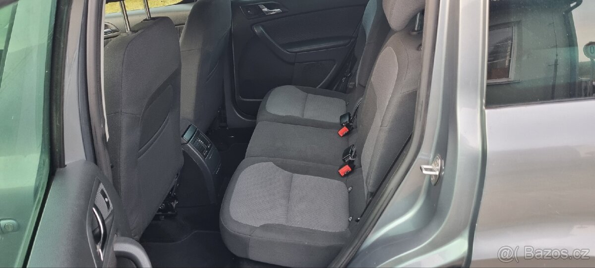 Škoda Yeti 2.0TDi 4x4 r.v.2/2012 velice slušná - 7